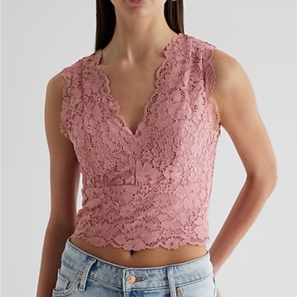Express v neck lace tank top like new -M